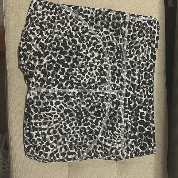 Outdoor voices biker shorts - Picture 3 of 3